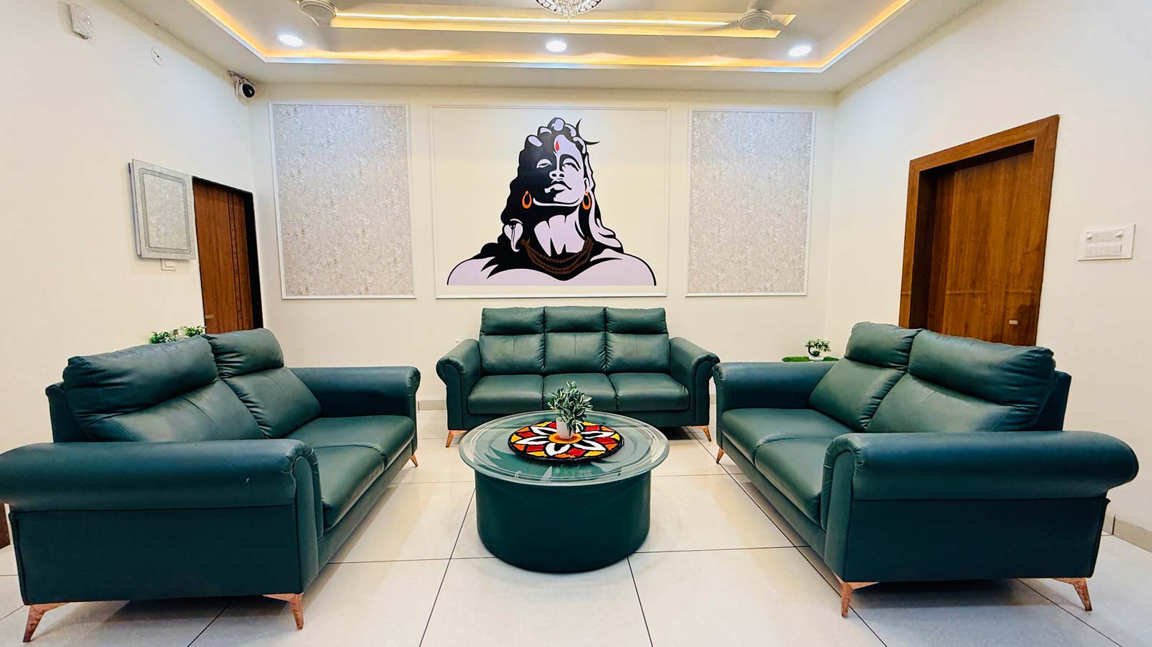 Dining Area - Seating Setup